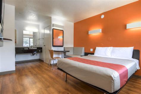 motel 6 room|Motel 6 .